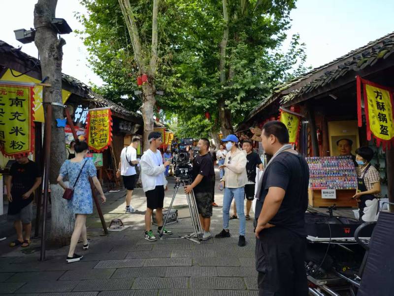 龙里县产品视频拍摄技术升级：AI与三维动画深度融合